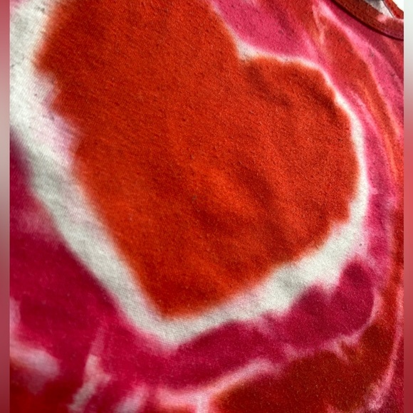 Small crop top from shein - Picture 3 of 3